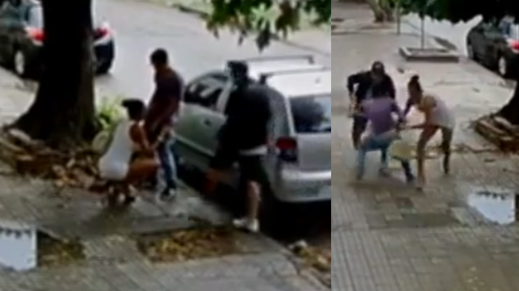 Prostitute gives blowjob on the street and steals her client