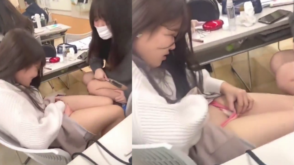 Japanese schoolgirl shaves her pussy at school