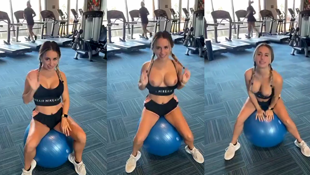 Bouncing tits naked in the GYM